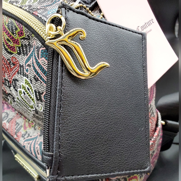 ⬇️🎉🎁Juicy Couture Backpack and Card Case - Picture 7 of 16